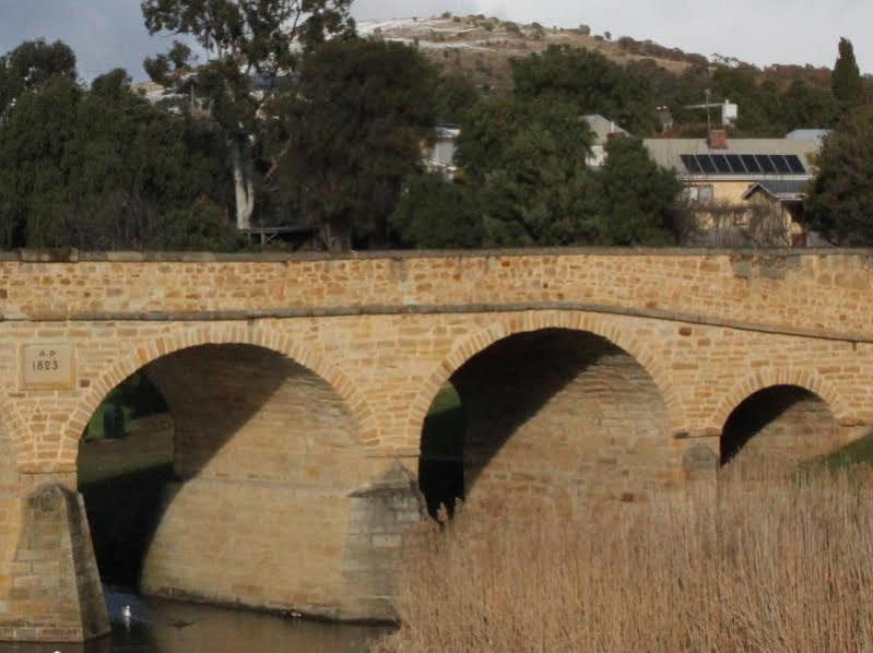 Bridge Cottages Sargeants & Armoury Cottages 1823 - History & Charm Richmond Exterior foto